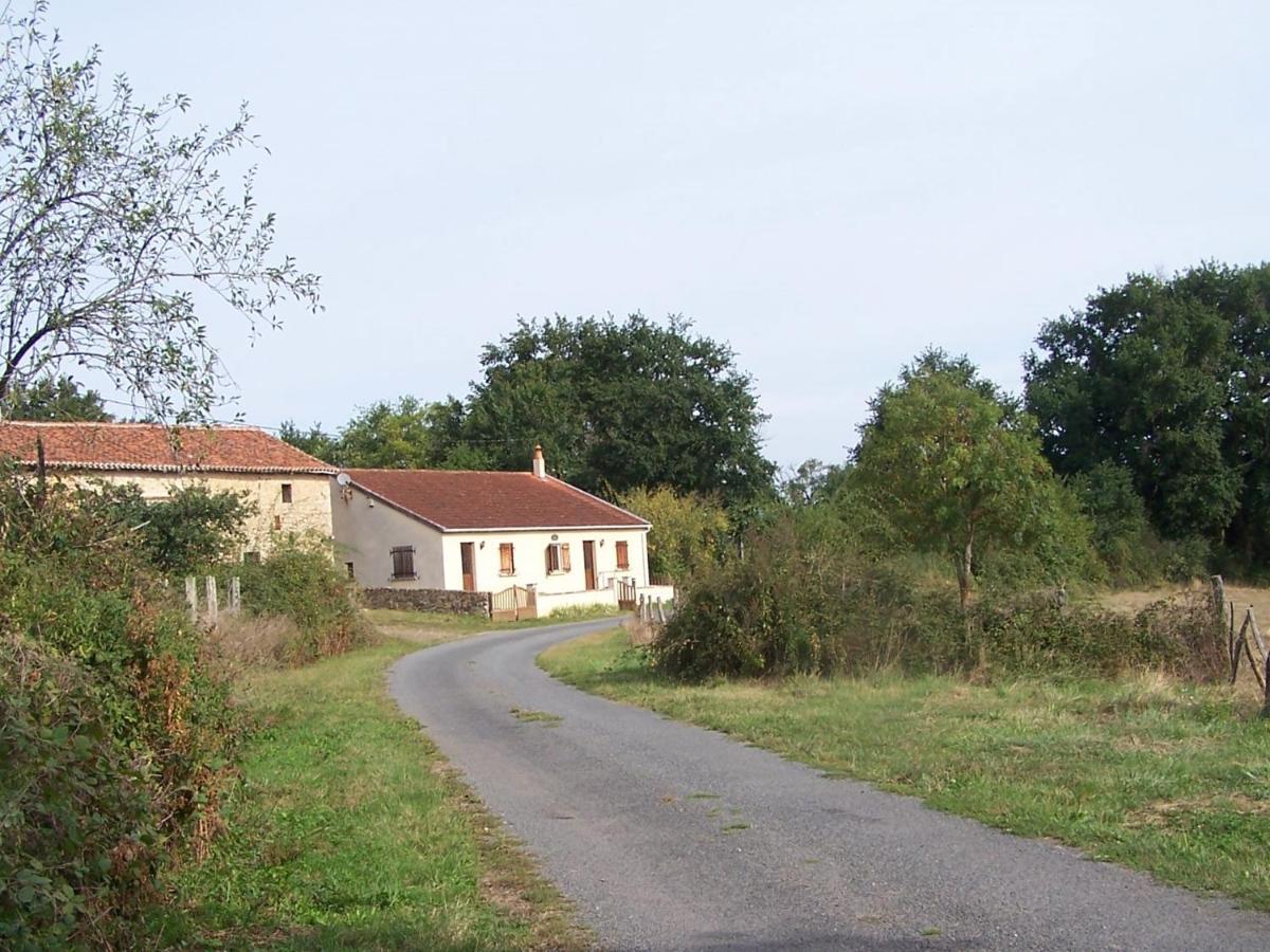 Les Hiboux Chambre D'Hotes L'Isle-Jourdain  Exterior foto